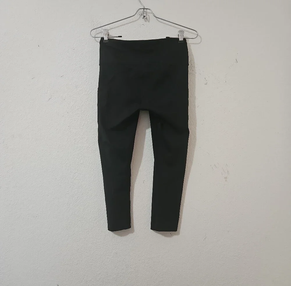 lululemon Athletica Fast and Free High-Rise Crops Size 6